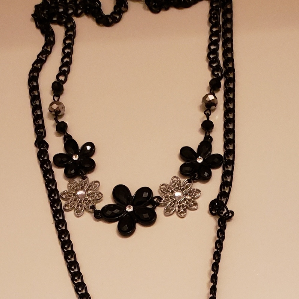 Nacklace